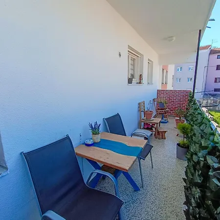 Retro Διαμέρισμα