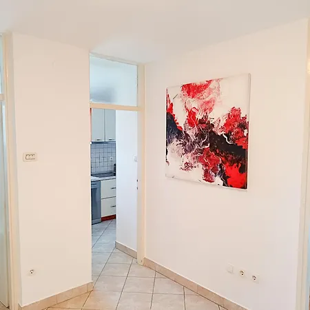 Apartment Retro