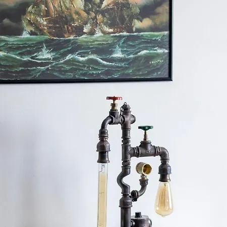 Retro شقة سبليت